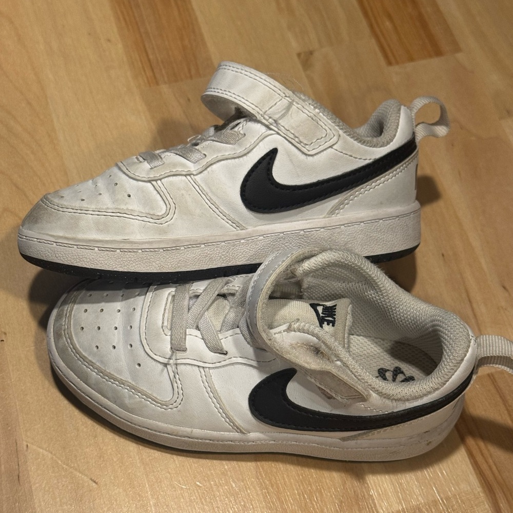 Nike Kids White and Black Velcro Sneakers